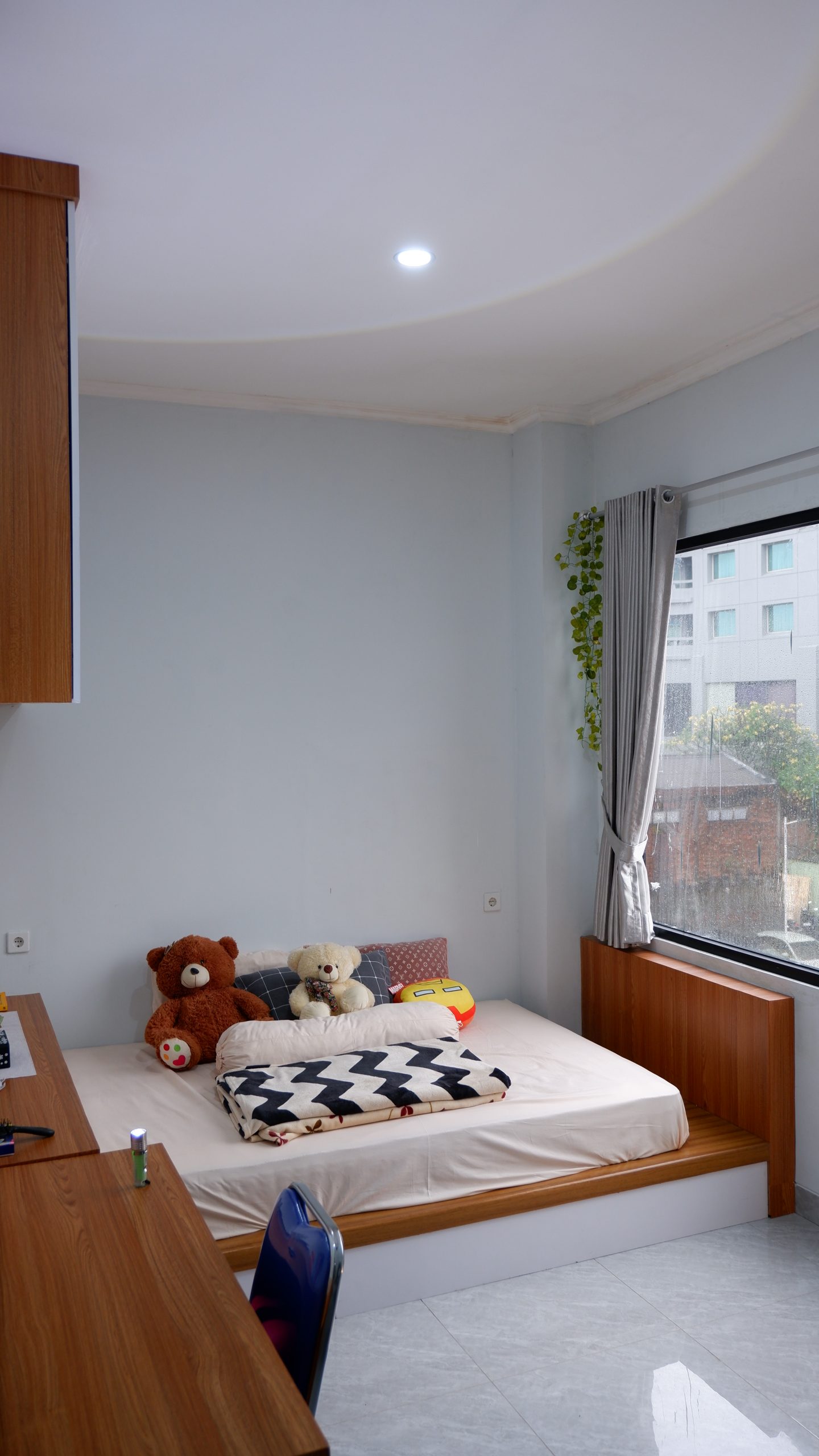 Kamar 09