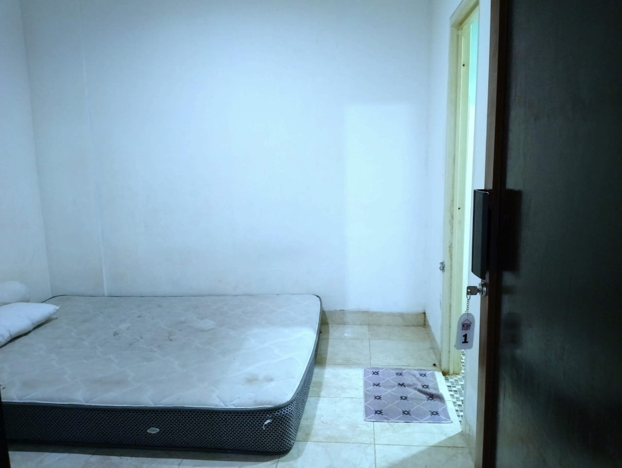 Kamar 09
